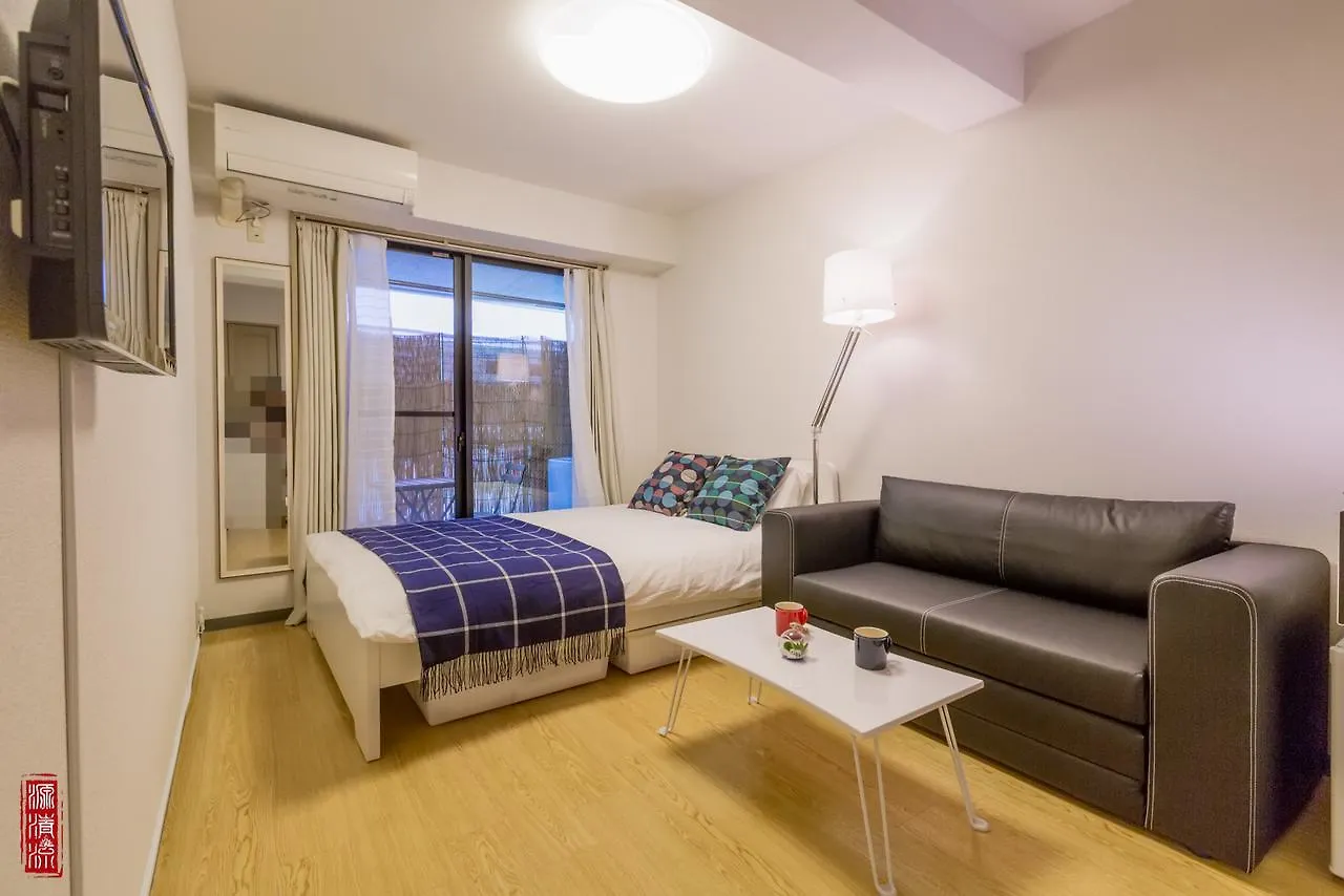 F02 Shinjuku Kabukicho (Adults Only) location